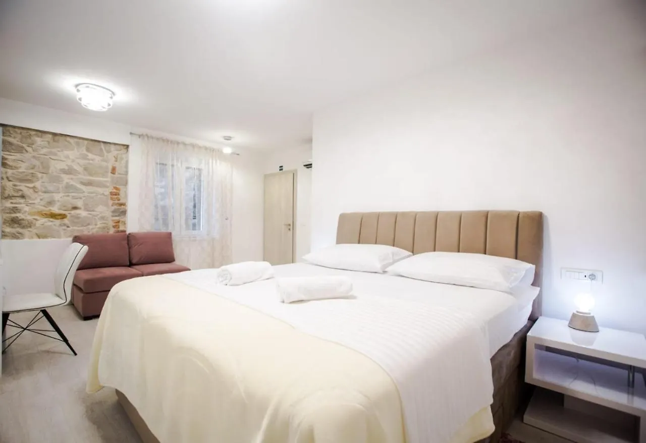 Pensión Lions Luxury Rooms Split