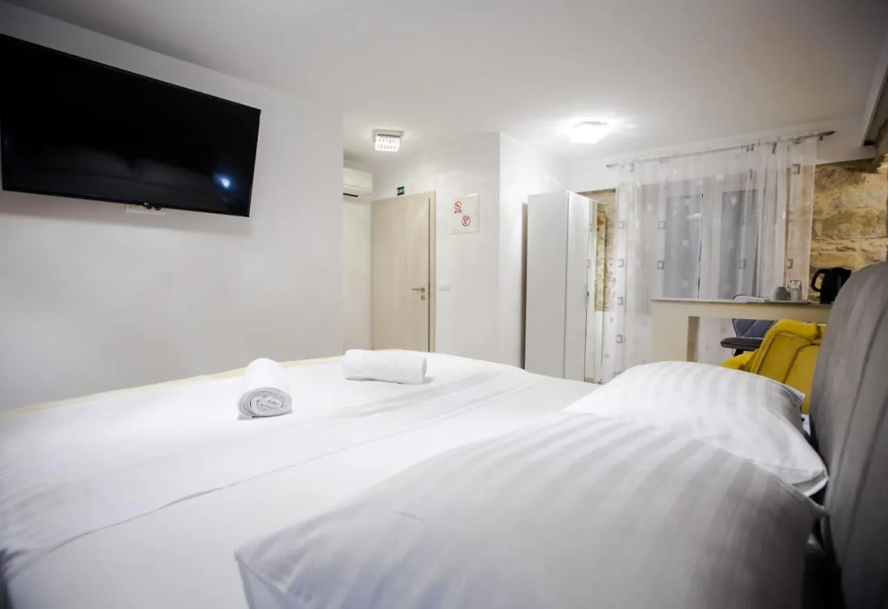 Lions Luxury Rooms Split Croacia
